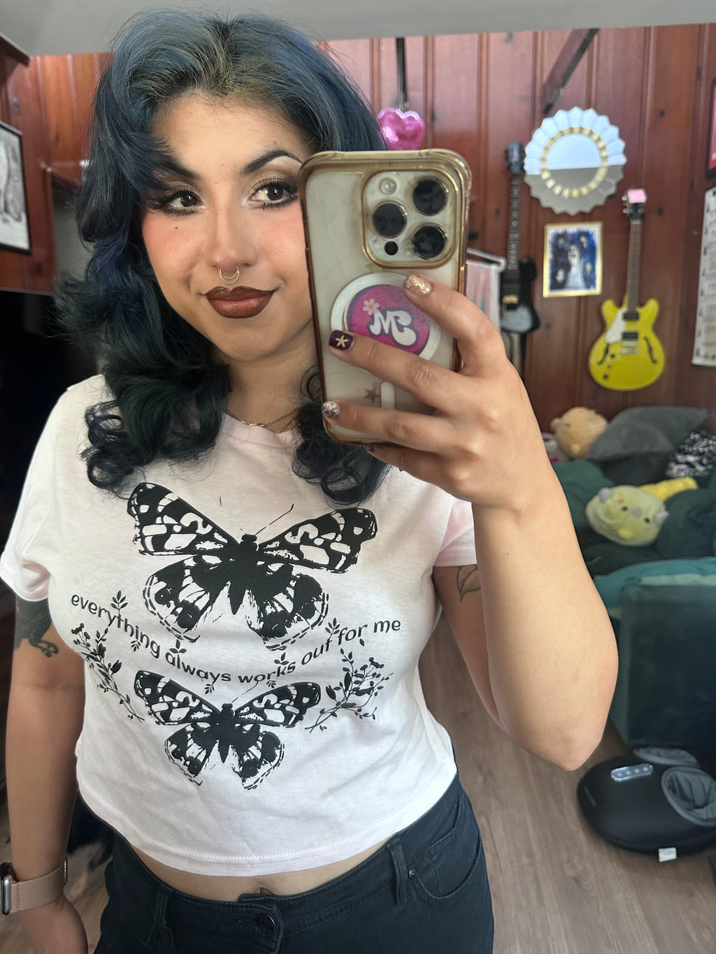 “Everything Always works out for me” Crop t shirt (READY TO SHIP Size S)