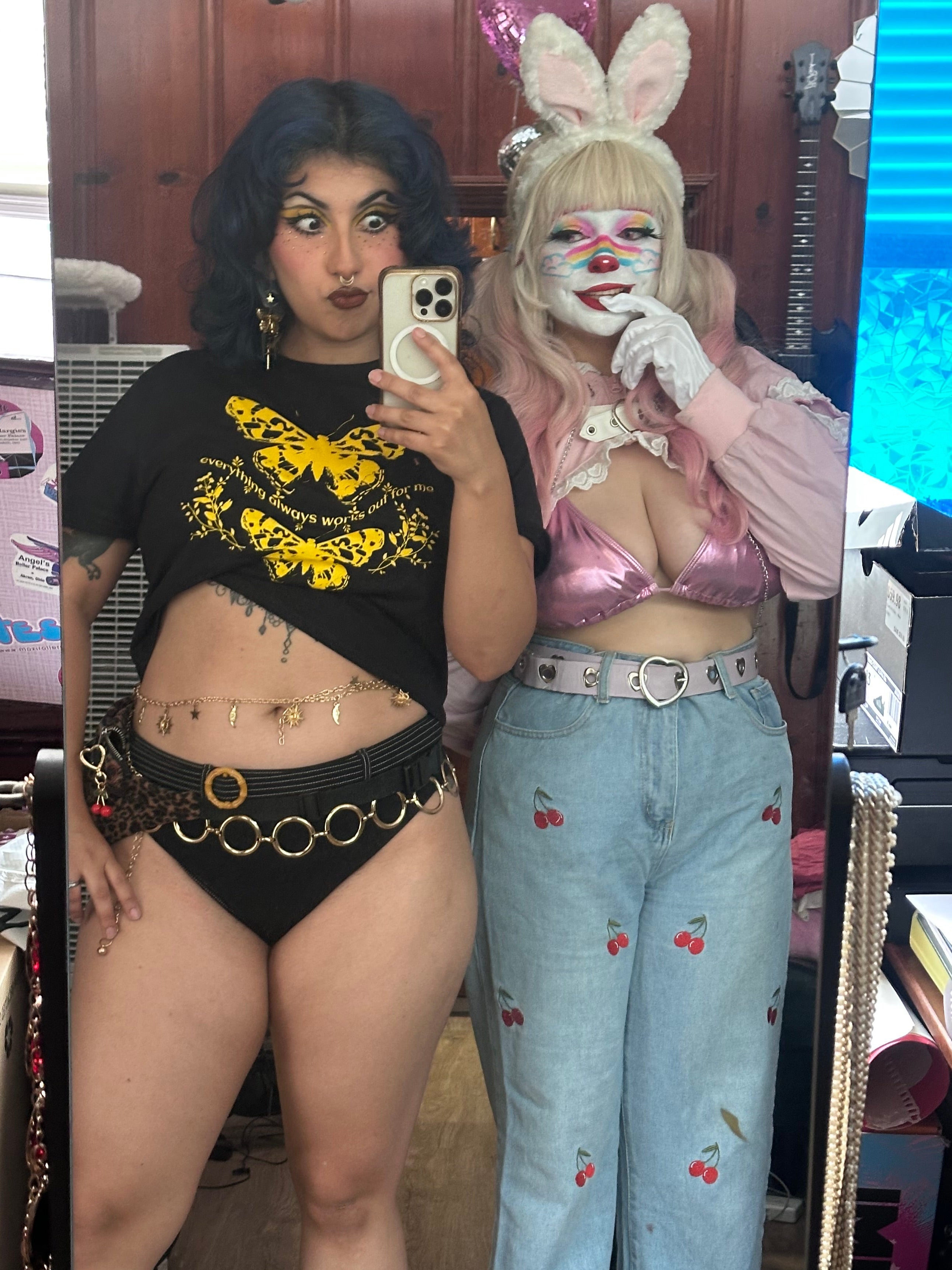 “Everything always works out for me” YELLOW crop top (pre-order)